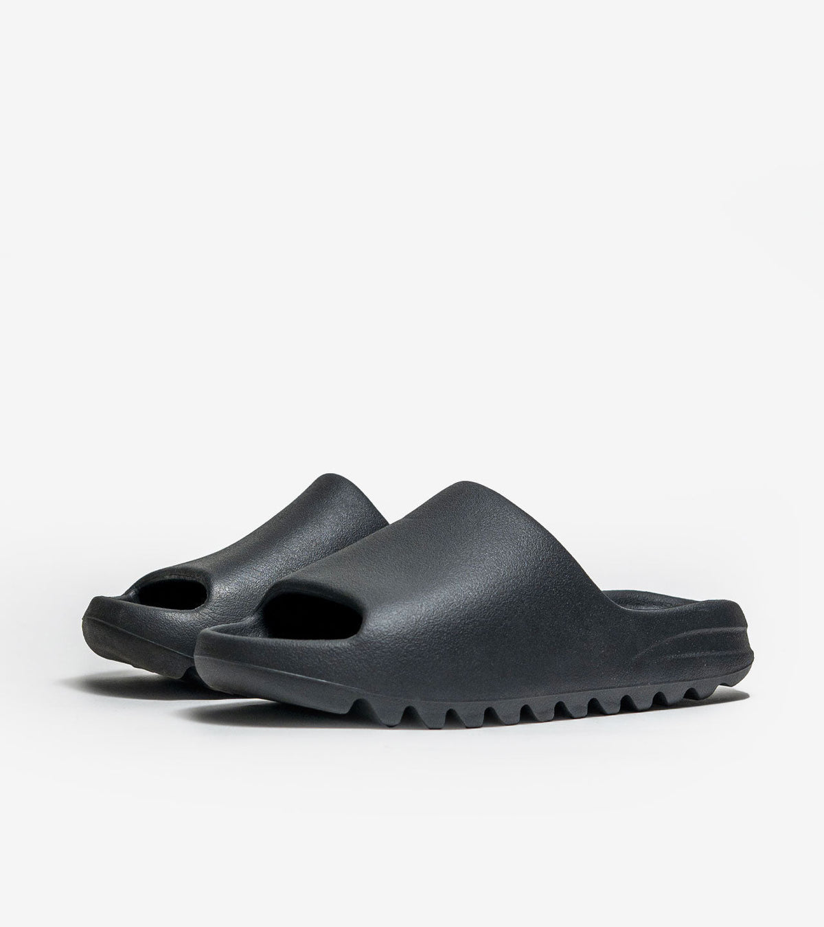 adidas Yeezy Slide Dark Onyx — photo 2
