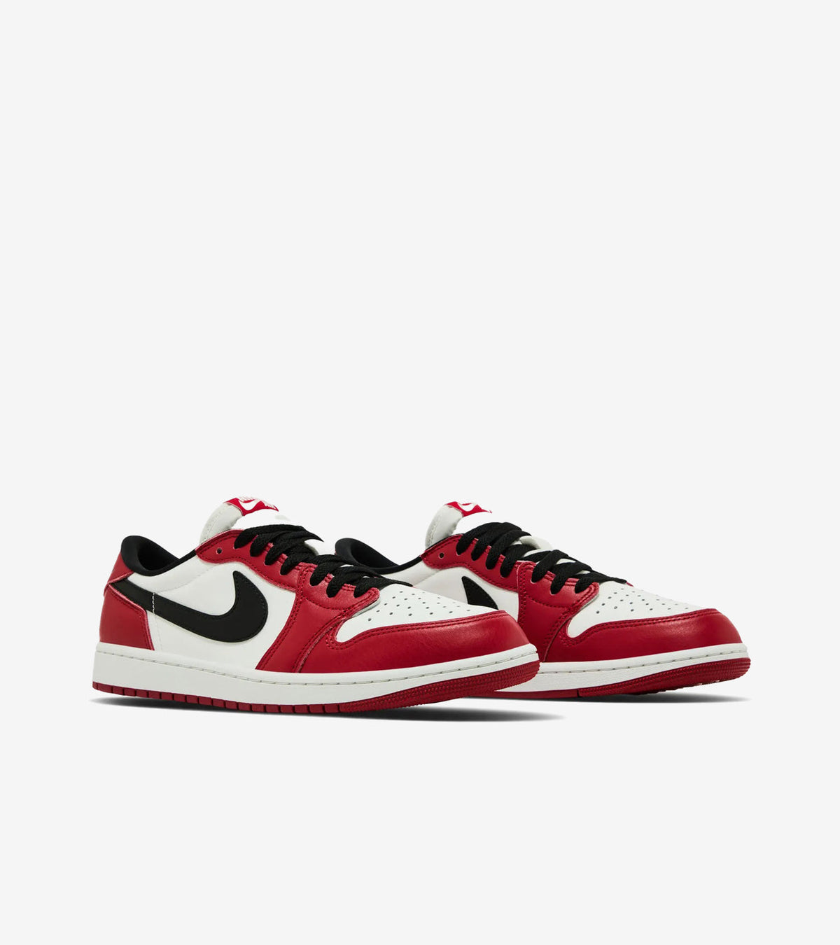 Jordan 1 Retro Low OG Chicago (2025) — photo 2