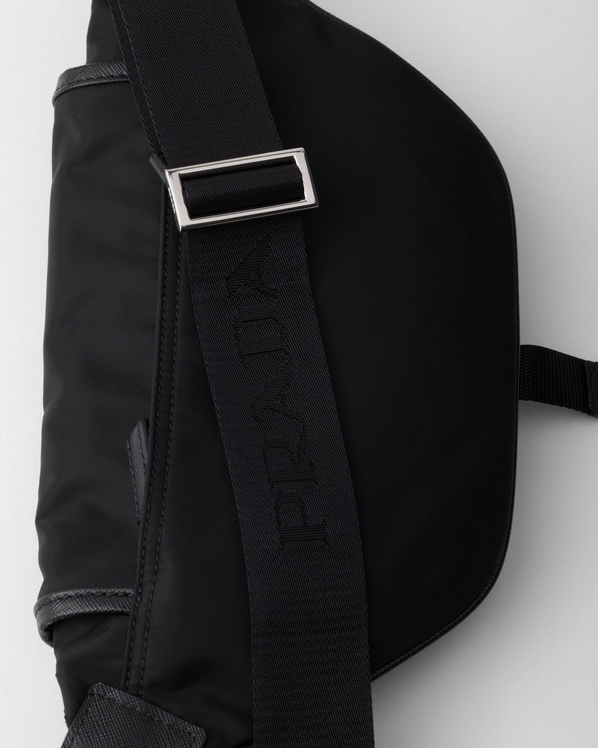 Sac porté épaule en Re-Nylon et cuir Saffiano - #11