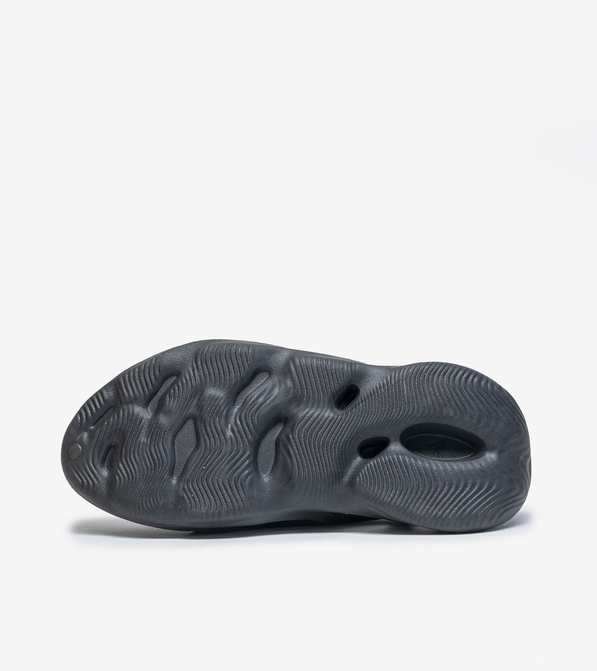 adidas Yeezy Foam RNR Onyx (2022/2024) — photo 2
