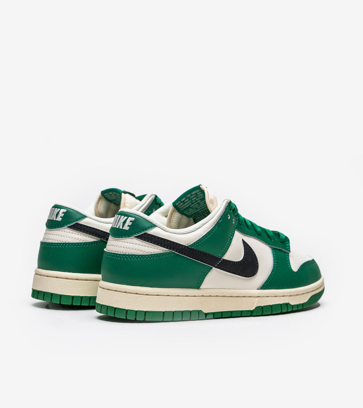 Nike Dunk Low SE Lottery Pack Malachite Green — photo 3