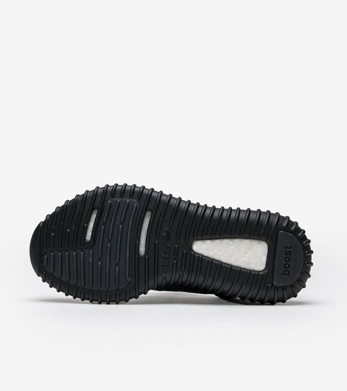 adidas Yeezy Boost 350 Pirate Black (2023) — photo 4